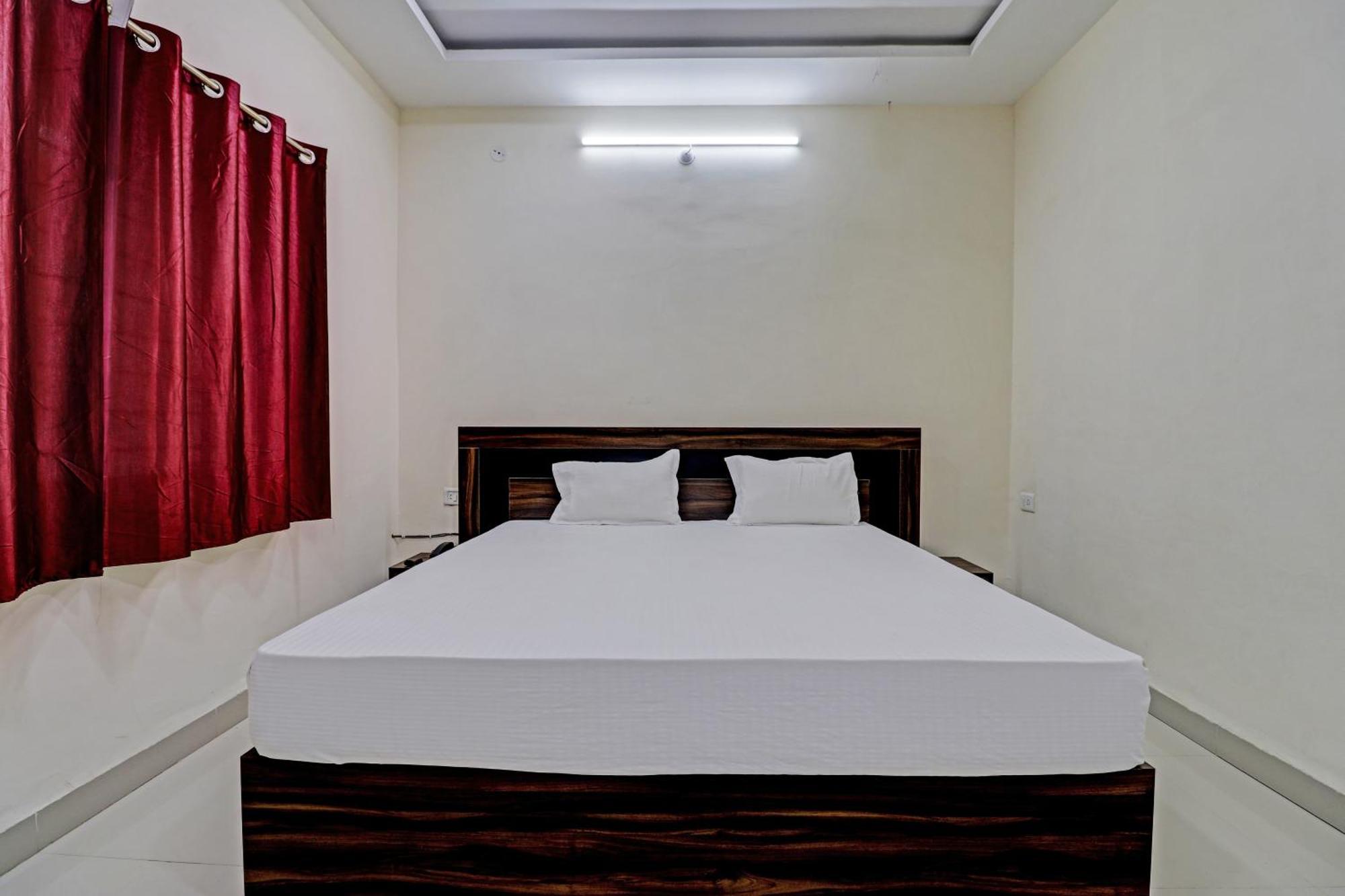 Super Hotel O Midway Treat Dhar Luaran gambar