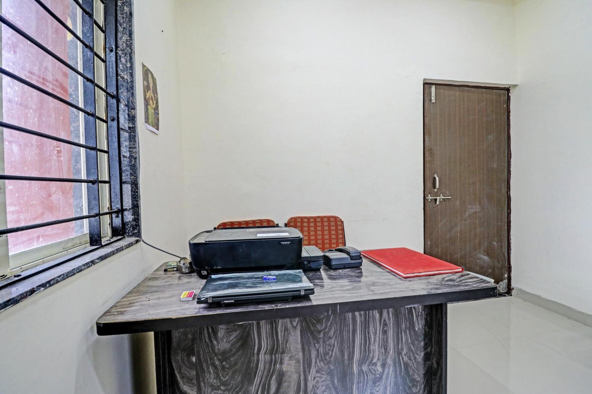 Super Hotel O Midway Treat Dhar Luaran gambar